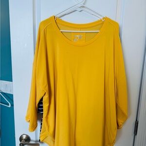 Terra sky three-quarter sleeve yellow top